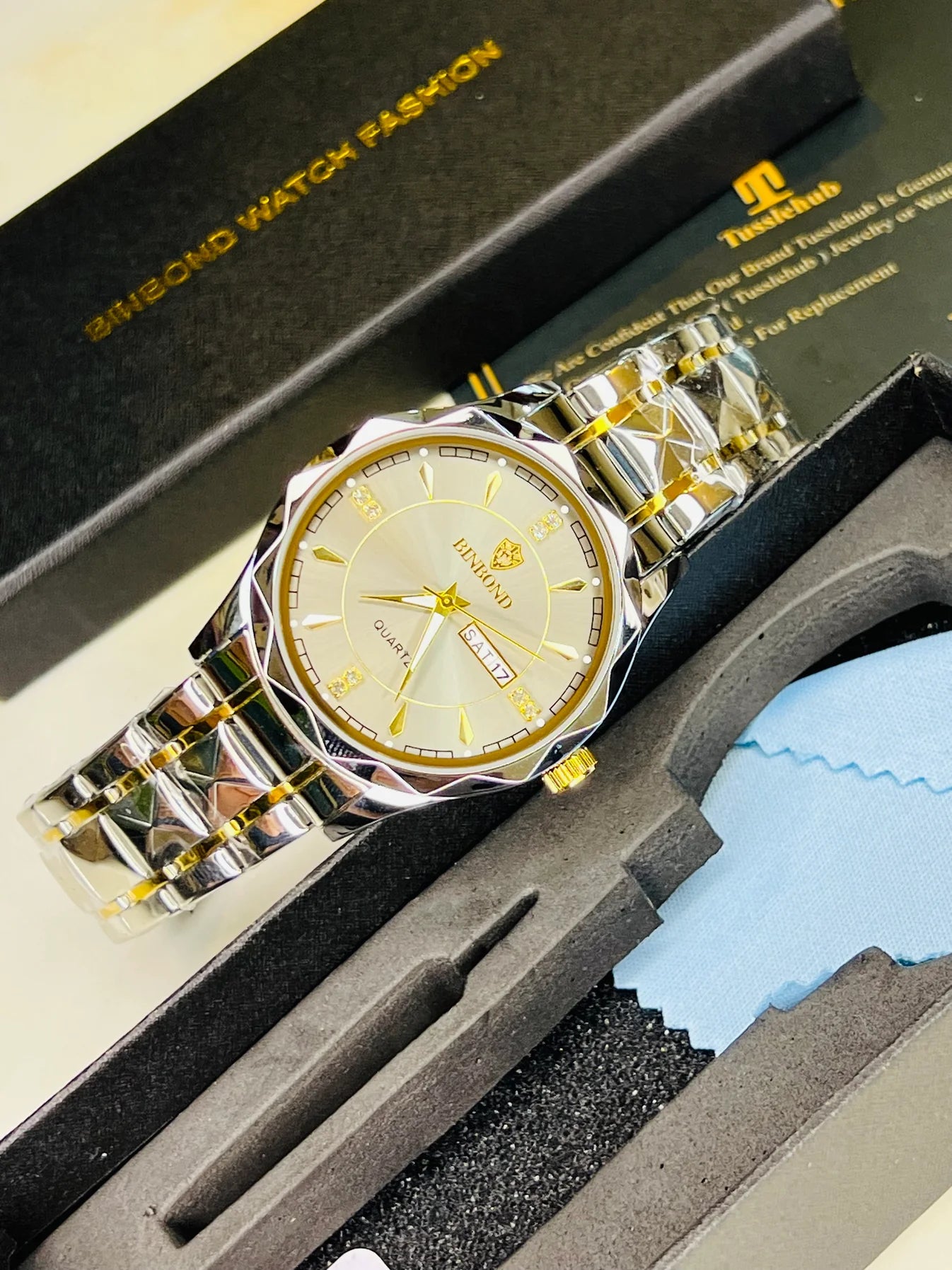 Two Tone Binbond Silver Prism Dial Watch